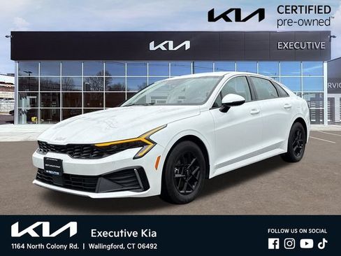 Certified 2025 Kia K5 LXS FWD image 1