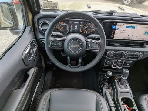 New 2026 Jeep Gladiator Sport AWD/4WD image 14