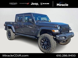 Used 2022 Jeep Gladiator Sport video 1