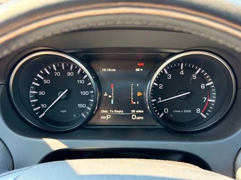 Used 2016 Land Rover Discovery Sport HSE Luxury AWD/4WD image 28