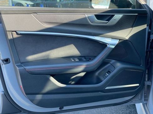 Used 2023 Audi RS 7 Sportback w/ Black Optic Package image 20