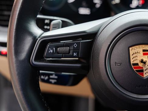 Used 2020 Porsche 911 Carrera RWD image 16