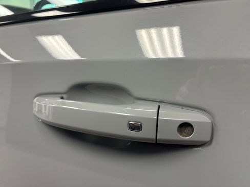 Used 2024 GMC Sierra 1500 AT4 w/ AT4 Preferred Package image 13