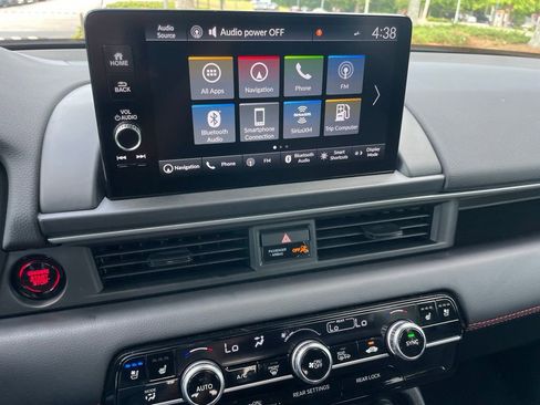Used 2025 Honda Pilot Black Edition image 21
