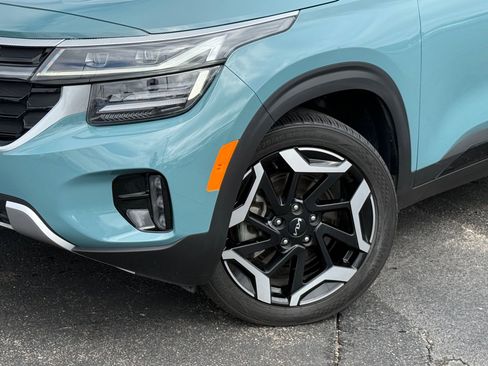 Used 2024 Kia Seltos SX AWD/4WD image 2