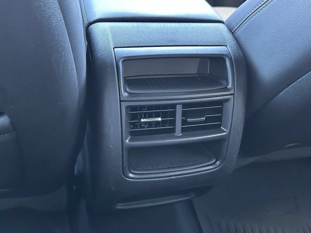 Used 2023 Cadillac XT5 Luxury FWD image 18