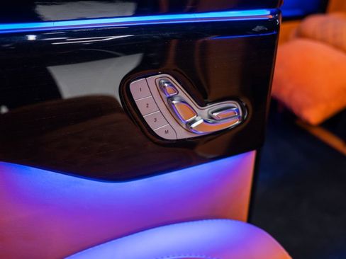 Used 2023 Mercedes-Benz Metris Passenger image 25