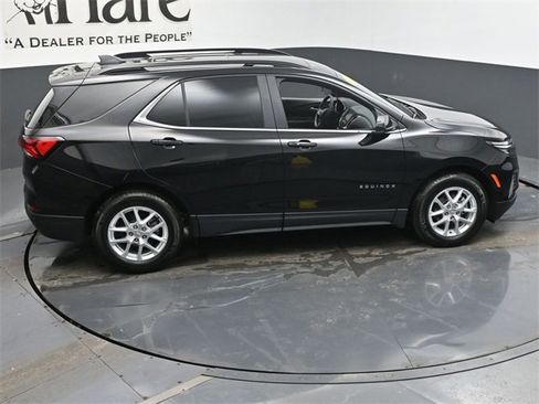 Used 2024 Chevrolet Equinox LT w/ LPO, Floor Liner Package image 38