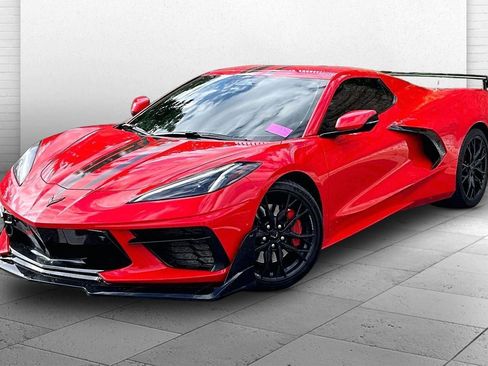 Used 2024 Chevrolet Corvette Stingray Preferred Conv w/ Z51 Performance Package RWD image 9