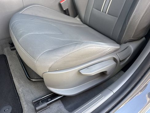 Used 2023 Hyundai Elantra SEL FWD image 16