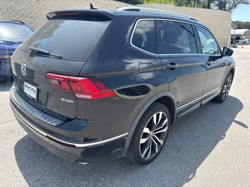 Used 2020 Volkswagen Tiguan SEL Premium R-Line AWD/4WD image 6