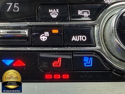 Used 2020 Lincoln Aviator Reserve w/ Equipment Group 202A image 14