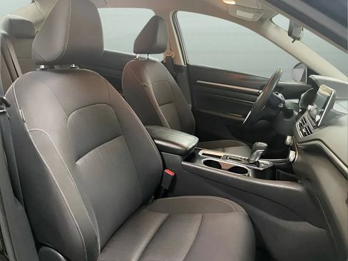 Used 2021 Nissan Altima 2.5 SV FWD image 17