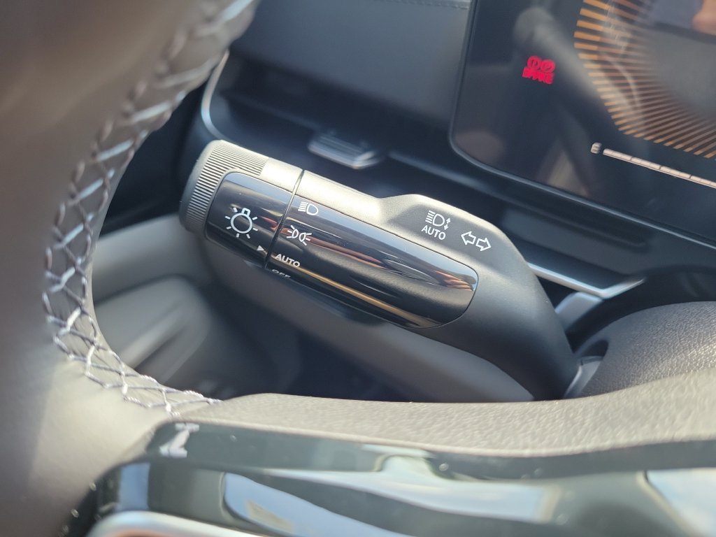 New 2026 Kia Carnival FWD image 27