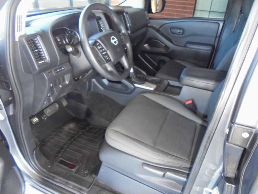 Used 2022 Nissan Frontier S w/ Technology Package RWD image 7