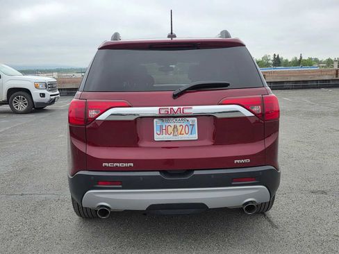Used 2017 GMC Acadia SLT AWD/4WD image 4