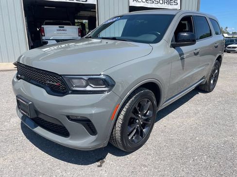 Used 2021 Dodge Durango SXT AWD/4WD image 3