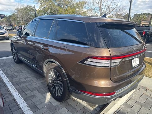 Used 2022 Lincoln Aviator Reserve w/ Elements Package Plus image 7