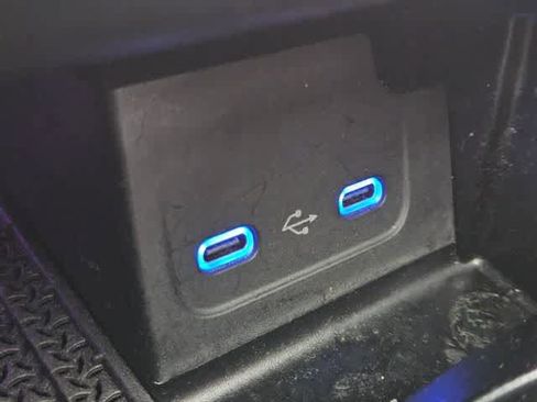 Used 2024 Mercedes-Benz C 300 Sedan w/ AMG Line w/ Night Package image 32