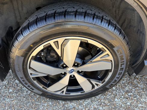 Used 2019 Subaru Forester Touring w/ Popular Package #3 image 25