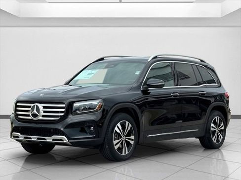 Certified 2025 Mercedes-Benz GLB 250 image 6