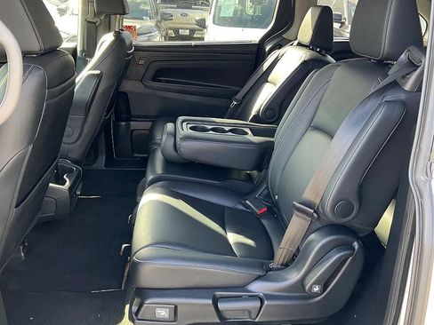 Used 2023 Honda Odyssey Touring image 30