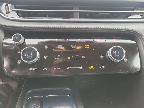 Used 2022 INFINITI QX60 Luxe w/ Cargo Package image 20