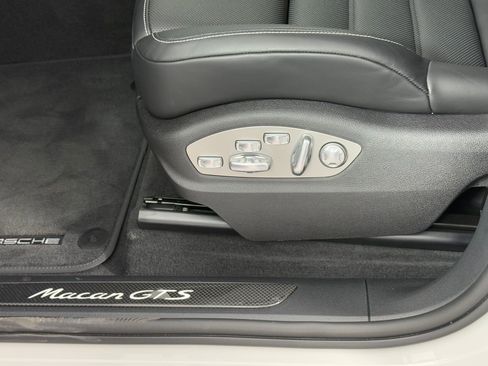 New 2026 Porsche Macan GTS image 15