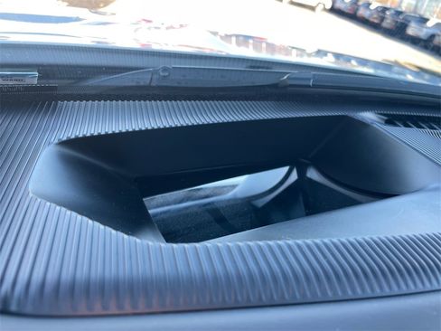 Used 2025 Jeep Wagoneer Launch Edition w/ Trailer Tow Group image 28