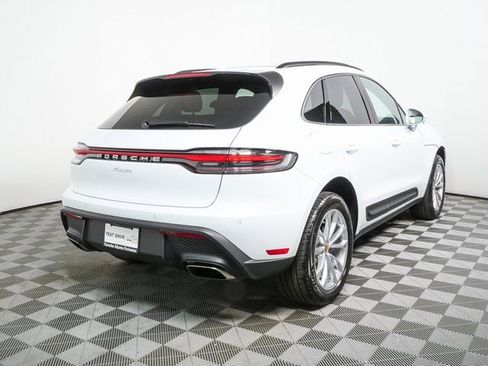 New 2026 Porsche Macan AWD/4WD image 29