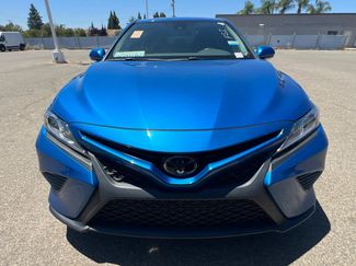 Used 2019 Toyota Camry SE w/ Convenience Package FWD video 2