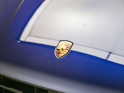 Certified 2026 Porsche Macan AWD/4WD image 12