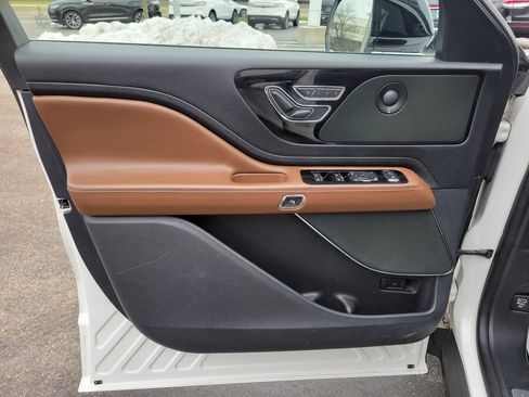 Certified 2023 Lincoln Aviator Reserve w/ Elements Package Plus image 43