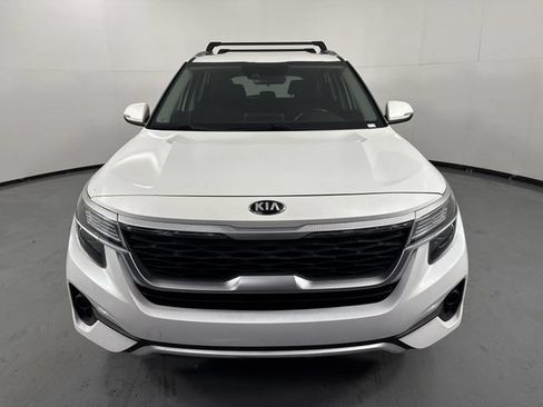 Used 2021 Kia Seltos S FWD image 28