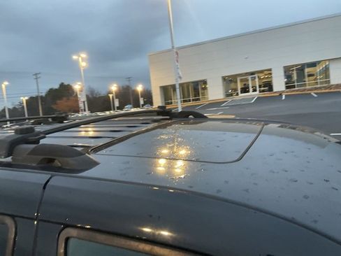 Used 2007 Jeep Grand Cherokee Laredo image 4