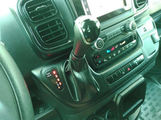 Used 2025 RAM ProMaster 2500 w/ Convenience Group FWD image 33