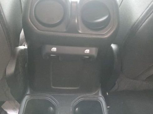 Used 2018 Jeep Wrangler Unlimited Sport S image 16