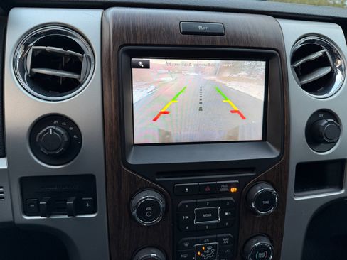 Used 2014 Ford F150 Lariat w/ Equipment Group 502A Luxury image 22