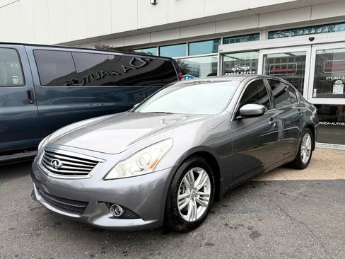Used 2012 INFINITI G37 Journey w/ Premium Pkg RWD image 3
