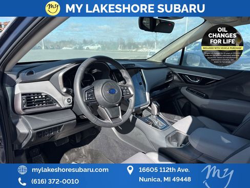 Used 2025 Subaru Outback Limited image 13