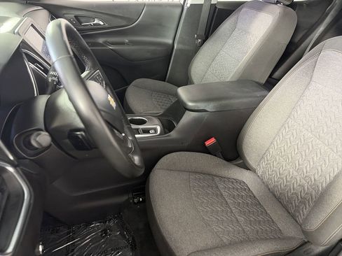 Used 2024 Chevrolet Equinox LT FWD image 20