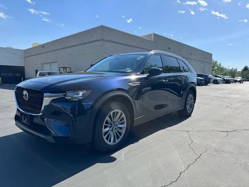 Used 2024 MAZDA CX-90 Plug-In Hybrid w/ Preferred AWD/4WD image 8
