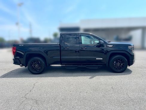 Used 2024 GMC Sierra 1500 Elevation AWD/4WD image 8