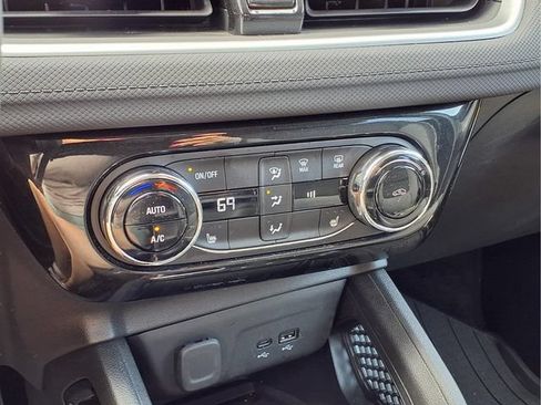 New 2026 Chevrolet TrailBlazer LT w/ Convenience Package FWD image 4