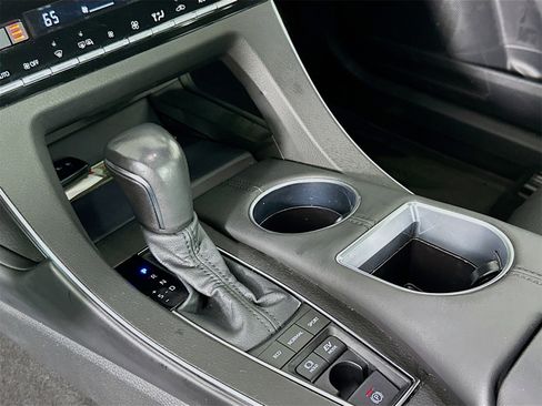 Certified 2021 Toyota Avalon XSE image 17