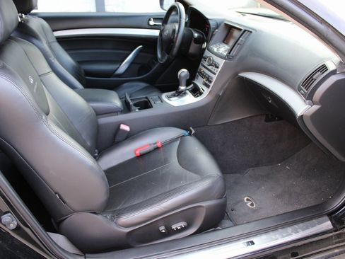 Used 2008 INFINITI G37 Journey w/ Premium Pkg image 16