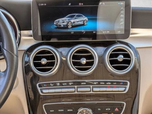 Certified 2019 Mercedes-Benz C 300 Sedan image 10