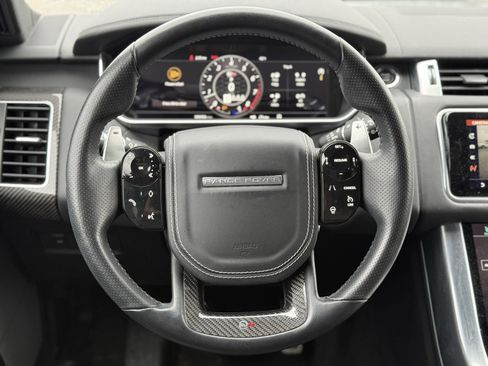 Used 2019 Land Rover Range Rover Sport SVR image 18