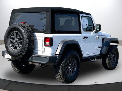 Certified 2024 Jeep Wrangler Sport AWD/4WD image 9