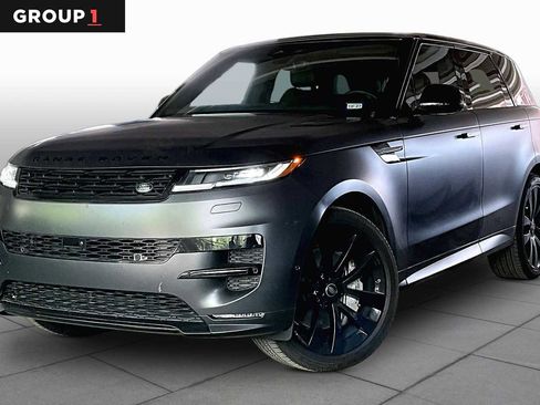 Used 2025 Land Rover Range Rover Sport Dynamic SE image 1